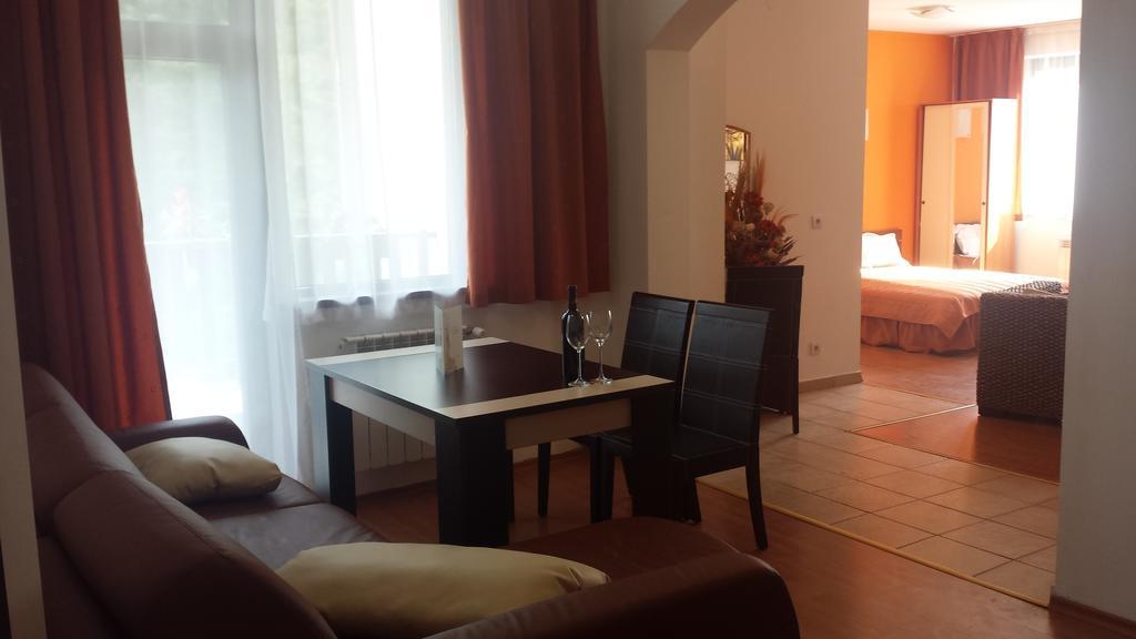 Apart Hotel Flora Residence Daisy Borovets Room photo